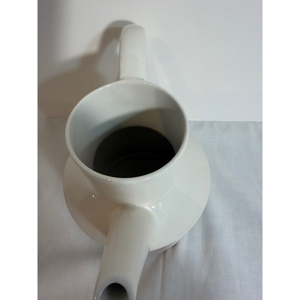 Modern White Ceramic Teapot Minimalist Glossy Tea Pot with Lid 7.5in - Picture 4 of 9